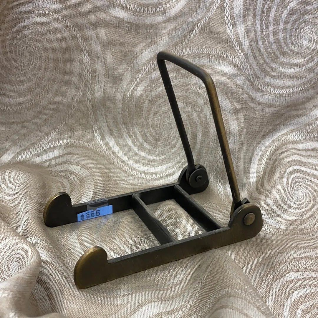 Plaque Stand