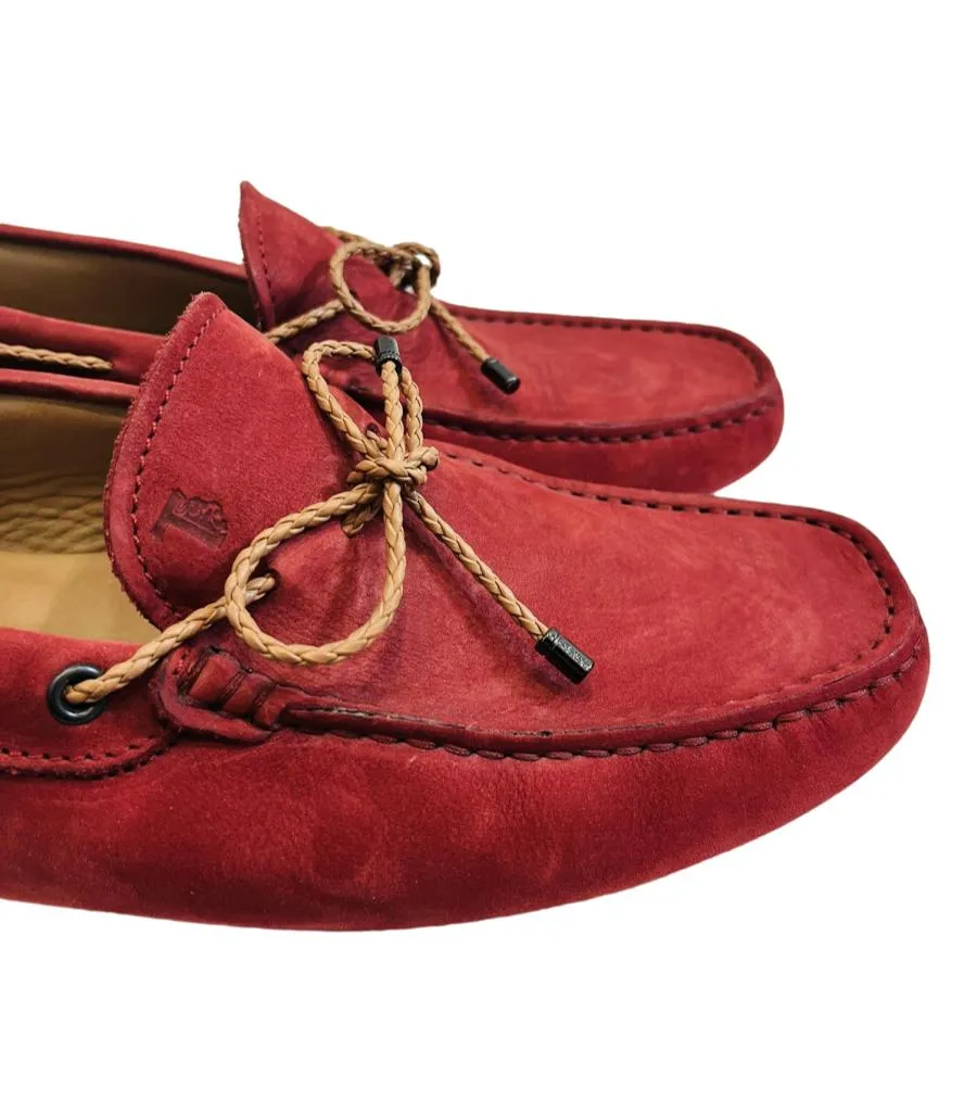 Tod's Suede Driving Loafers. Size 40