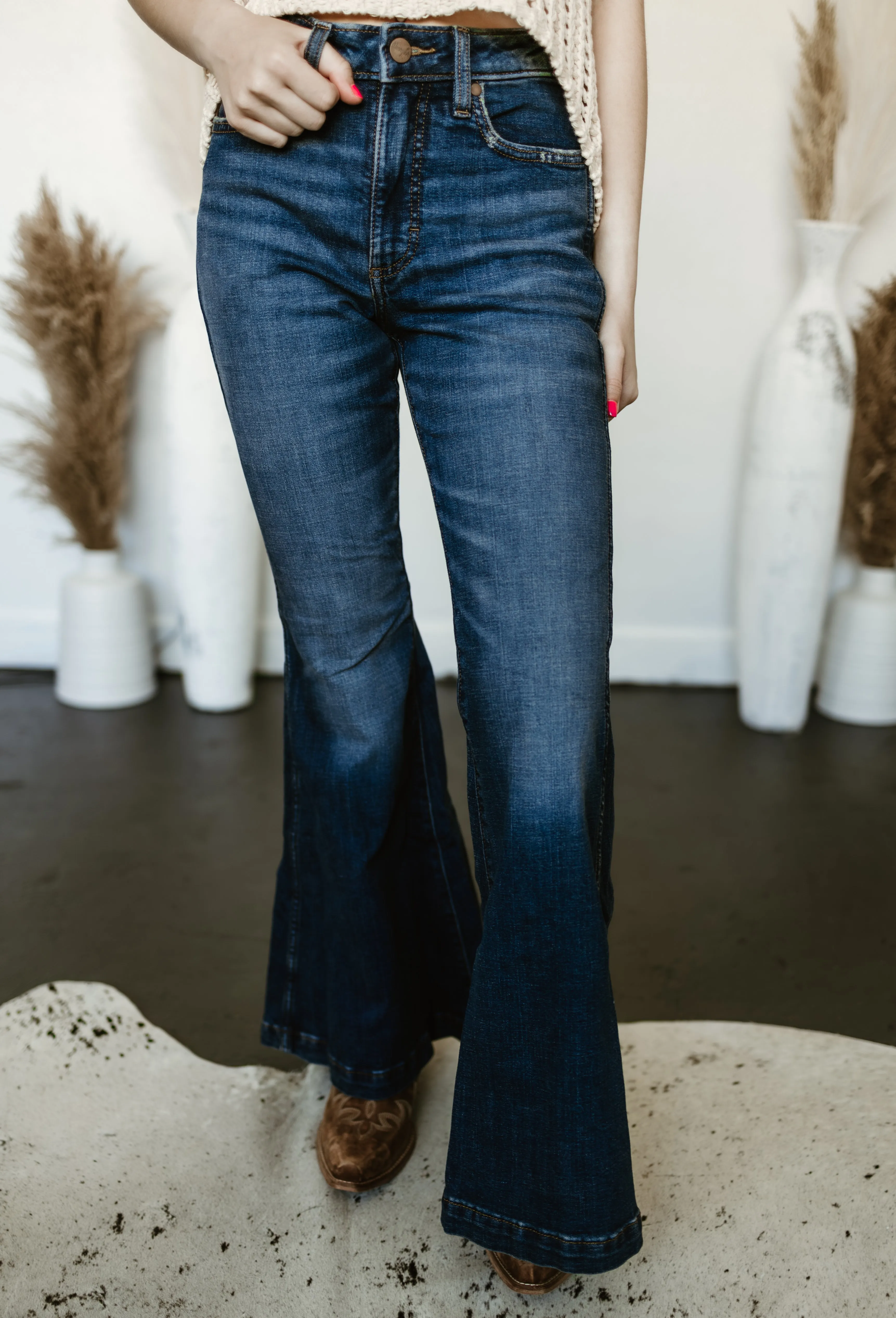 Women's Wrangler Retro High Rise Trumpet Flare Paige Jeans