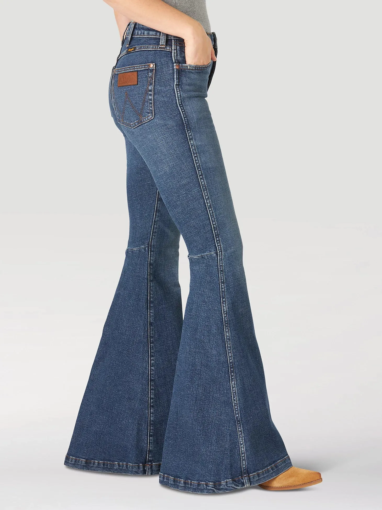 Women's Wrangler Retro High Rise Trumpet Flare Paige Jeans